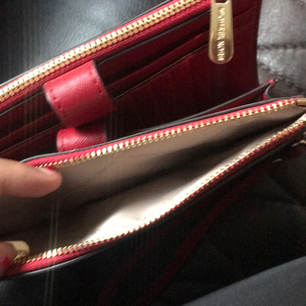 Wallet - Picture 8 of 8